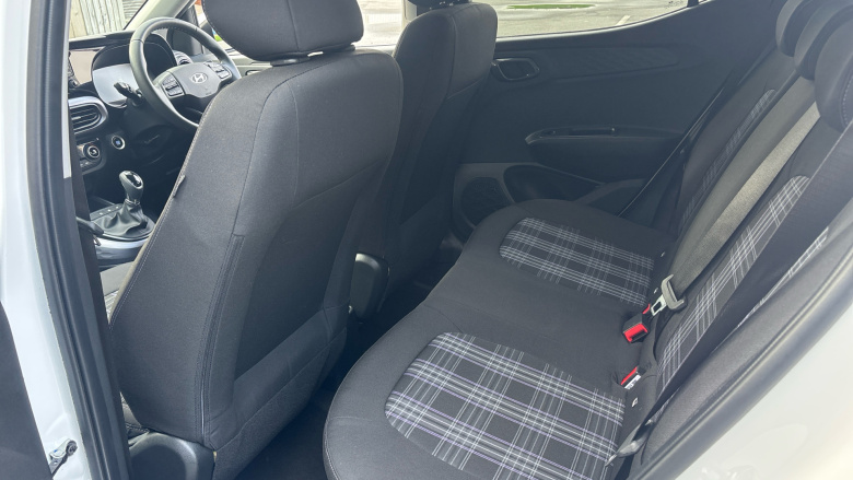 Hyundai i10 1.0 [63] Premium 5dr Auto [Nav] Petrol Hatchback